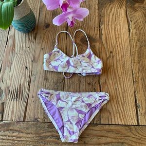 O’Neill Little girls bikini swim suit. Lavender floral (size 8?)